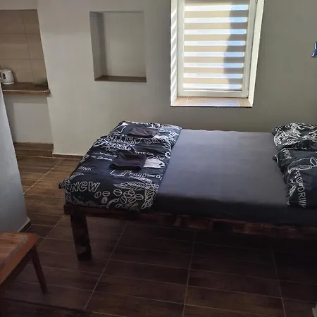 Oda ve Kahvaltı U Dragouna